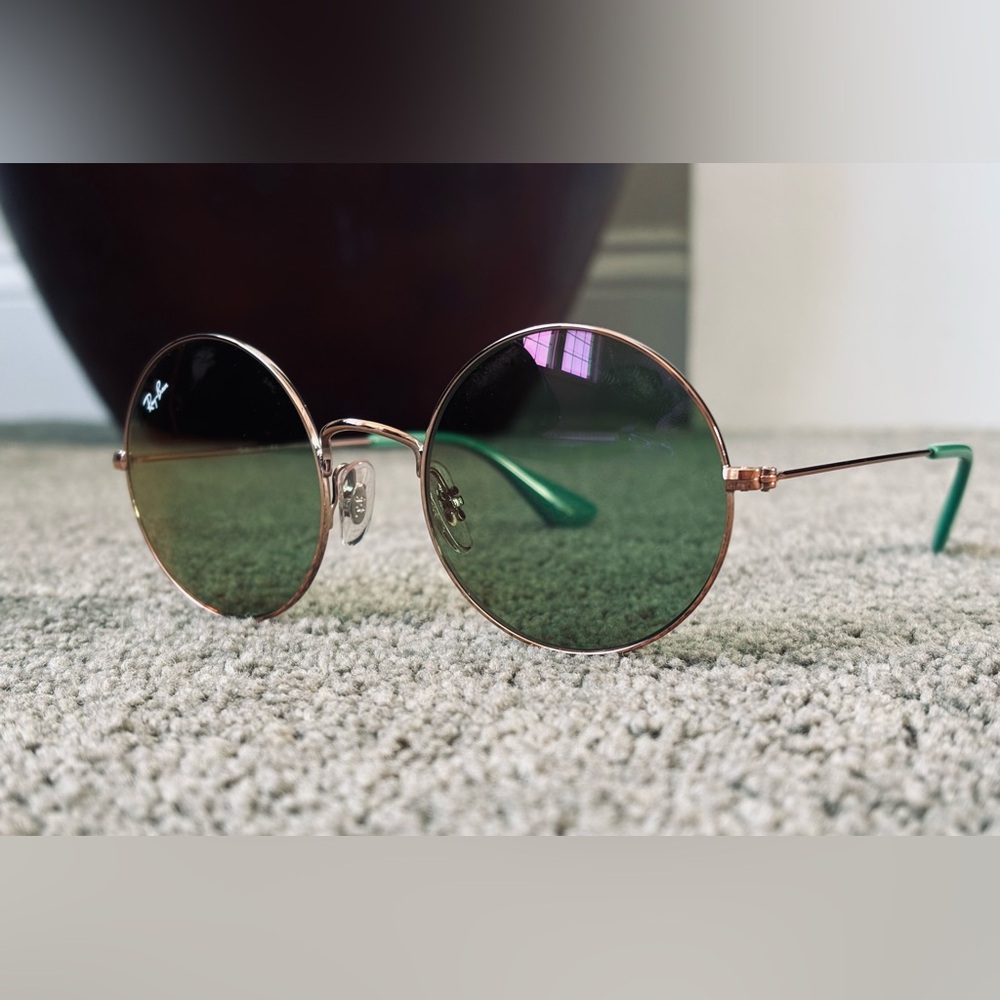 Brand New Never Worn Ray Ban Sunglasses